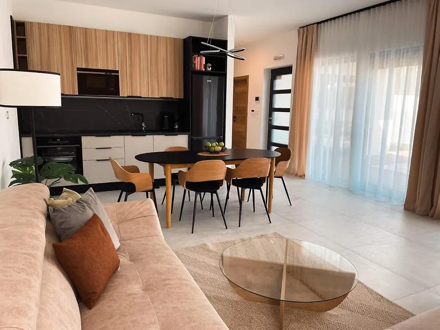Villa Vila More S Privatnim Bazenom Pomer
