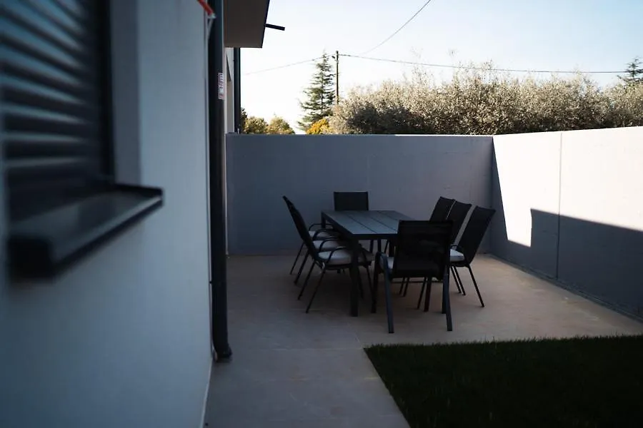 Vila More S Privatnim Bazenom Pomer Villa